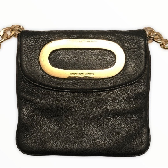 Michael Kors Handbags - Michael kors black leather crossbody bag